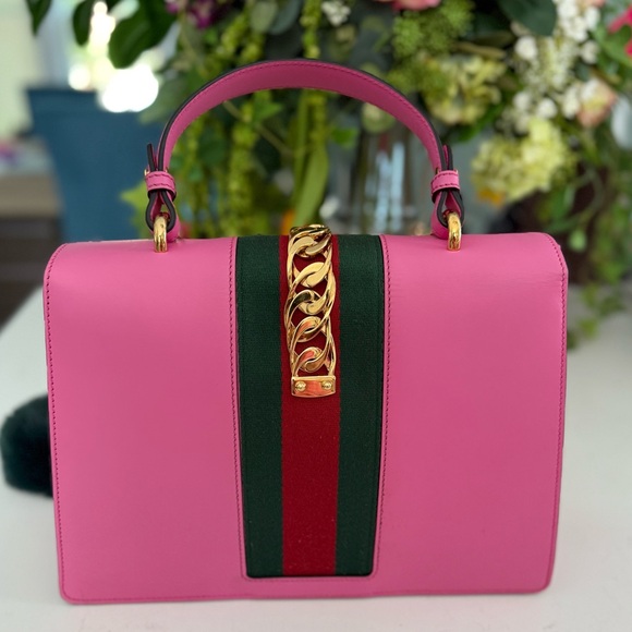 GUCCI Medium Sylvia Top Handle Bag in Pink ~ Excellent Condition w/cards - Picture 4 of 16